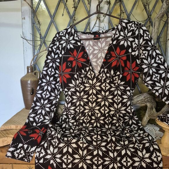 🍄 50% OFF - Scandinavian Floral Print Knit Midi Fitted Dress Cream Brown Orange - Picture 5 of 15